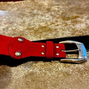 Punto Fibbia leather belt. Size L